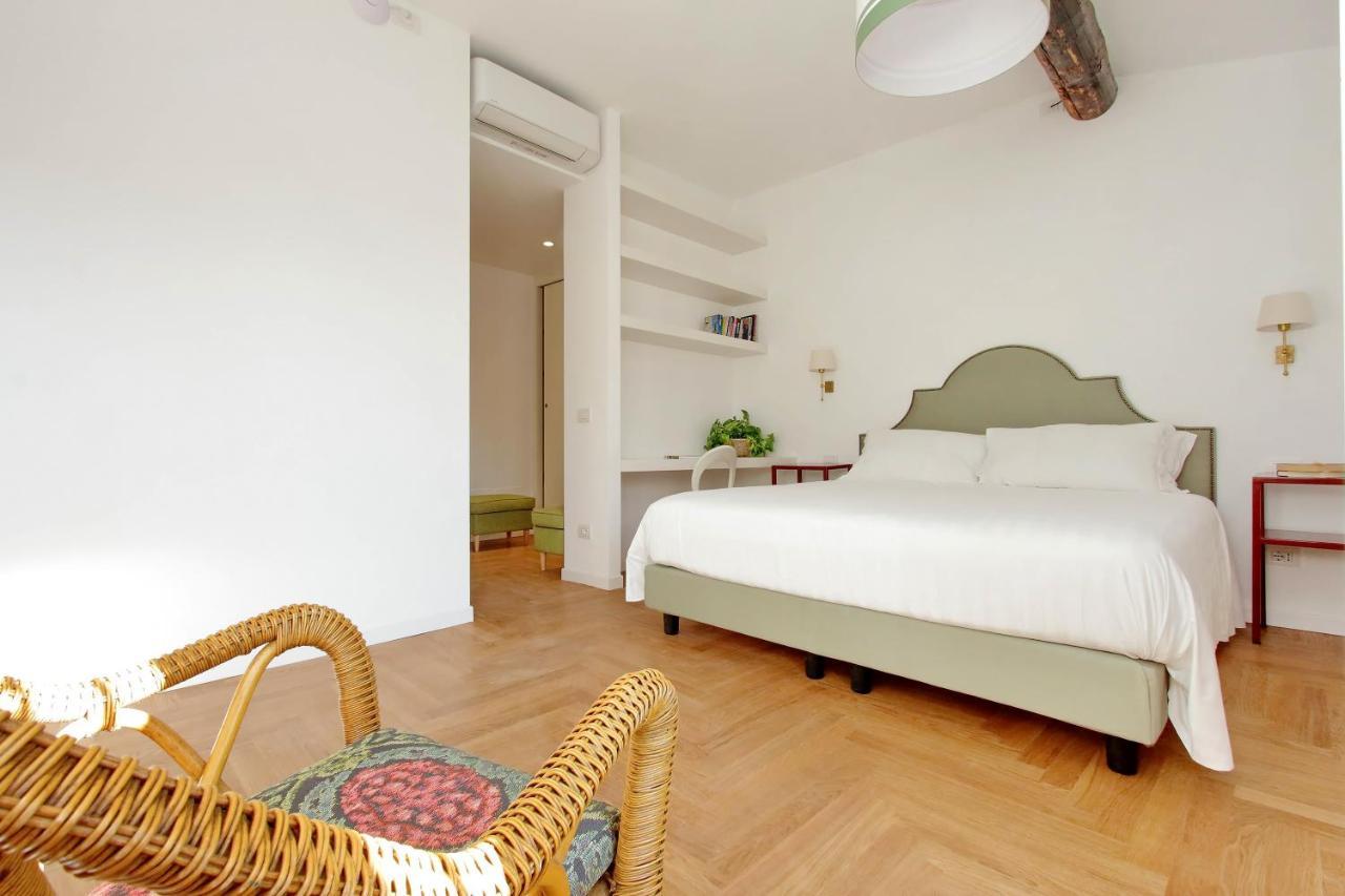 Residenza Torre Vecchiarelli - 5 Penthouse Apartment Rome